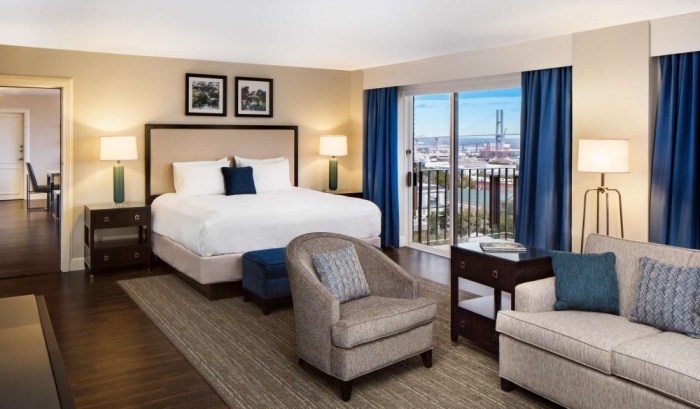 Desoto savannah getaways hotelscombined ice couples